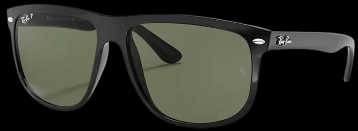 Ray-Ban RB4147 Negro · Verde G-15 polarizado, vista 3/4